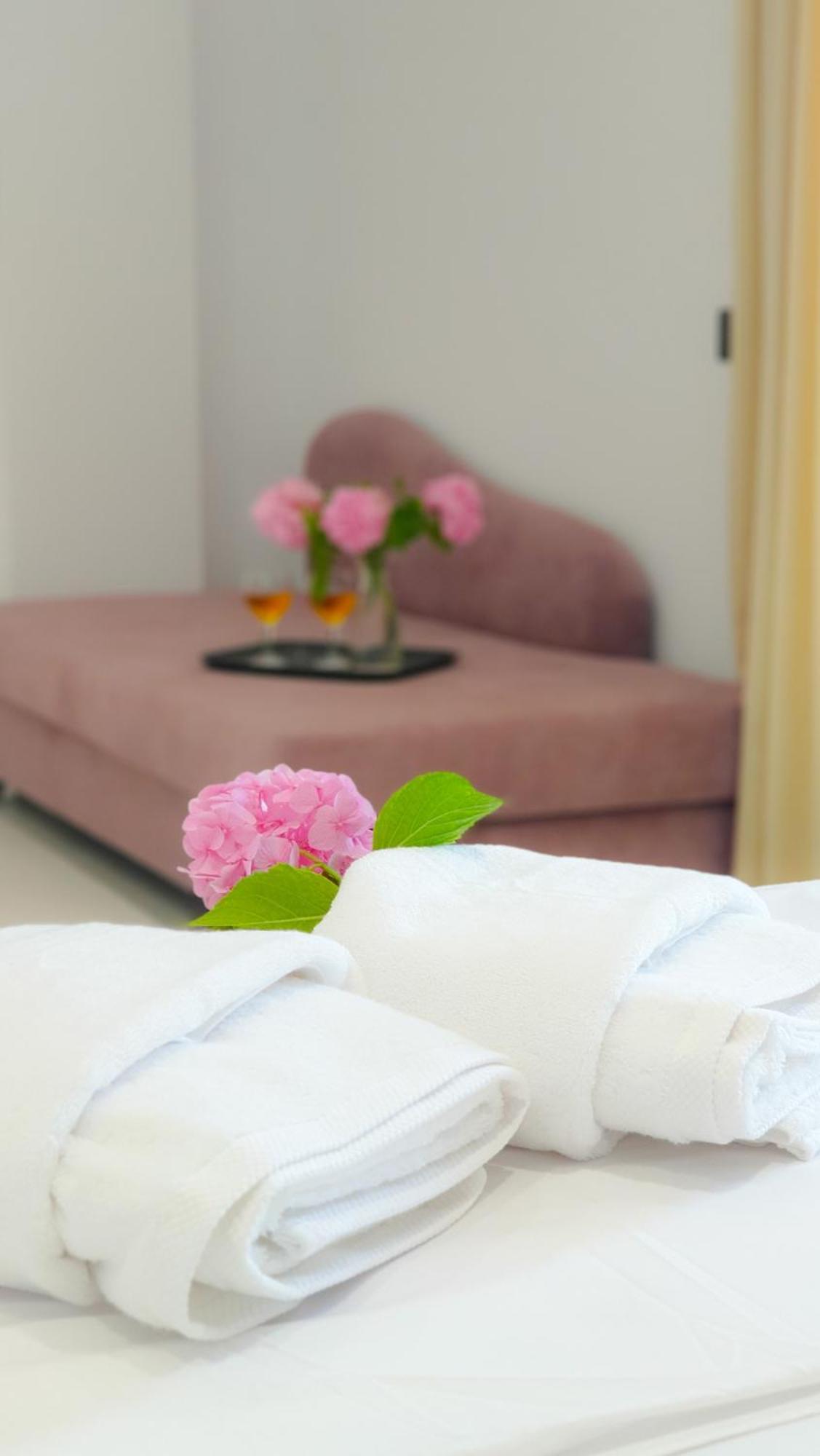 Vila Mia Sarandë エクステリア 写真