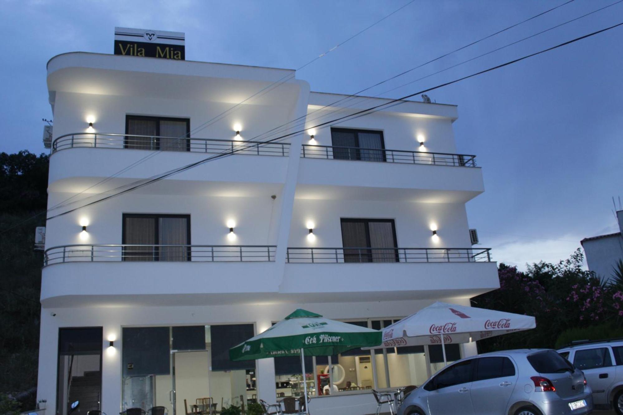 Vila Mia Sarandë エクステリア 写真